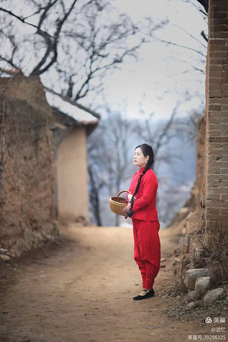 家乡的那个小山村